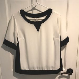 Colorblock woven top